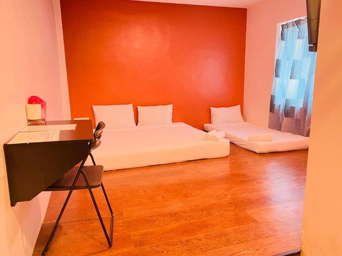 Orange Hotel Segamat Exterior photo