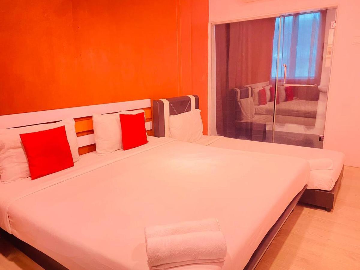 Orange Hotel Segamat Exterior photo