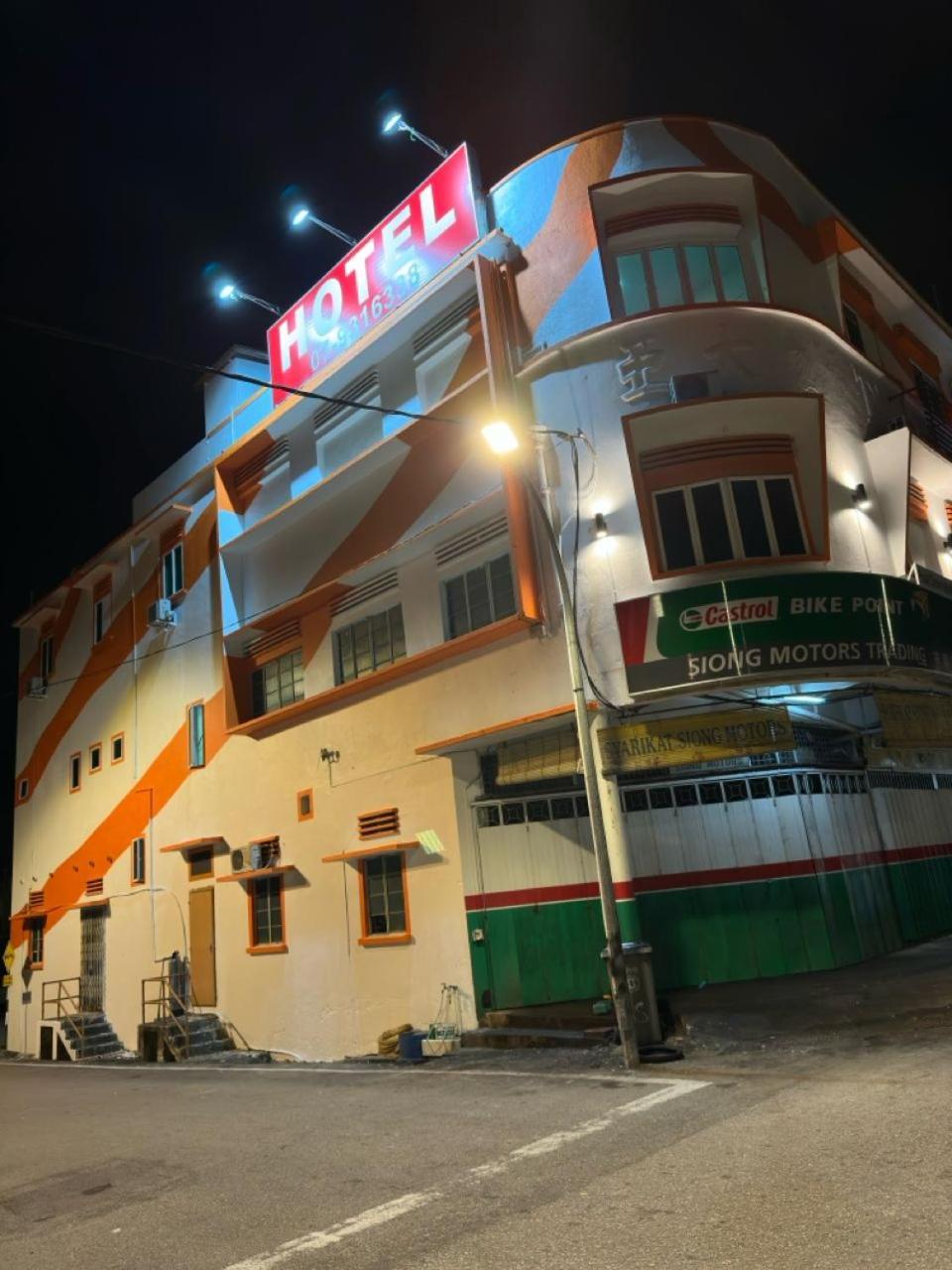 Orange Hotel Segamat Exterior photo