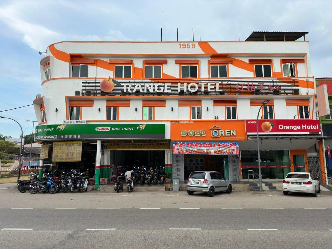 Orange Hotel Segamat Exterior photo
